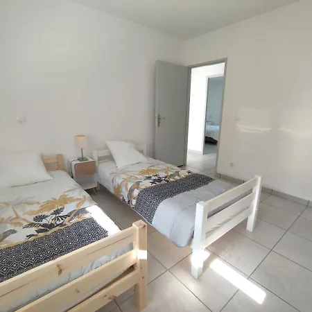 Lembarrat Moderne Vue Sur Coteaux Piscine & Prives Vila